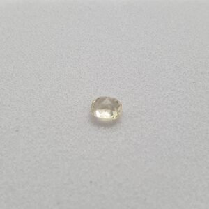 Alternative view of Yellow Sapphire